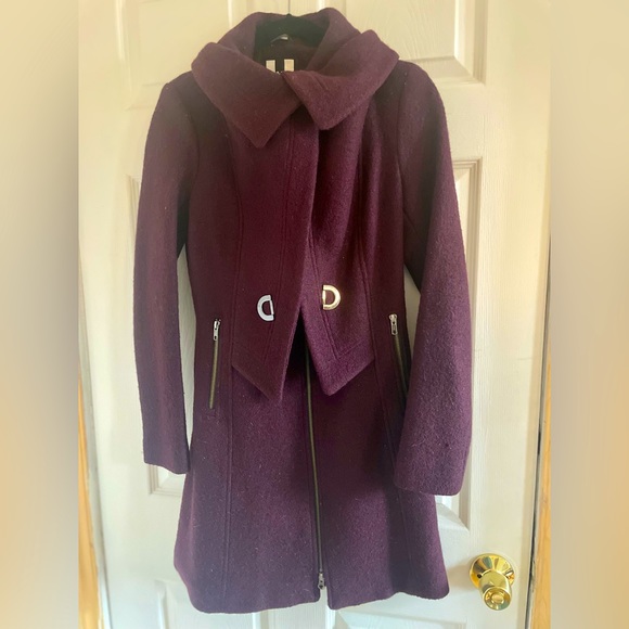 SOIA & KYO Womens XS Deep Purple Wool Blend Coat Double Collar Slim Fit - Picture 1 of 6